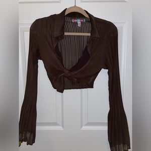 URBAN OUTFITTERS Brown Tie Crop Top 🐻🐻